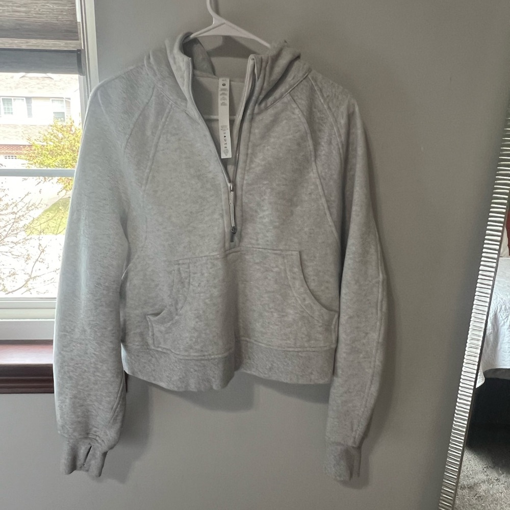 Lululemon Scuba Crop Hoodie